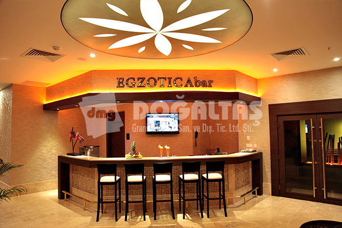 Cratos Otel