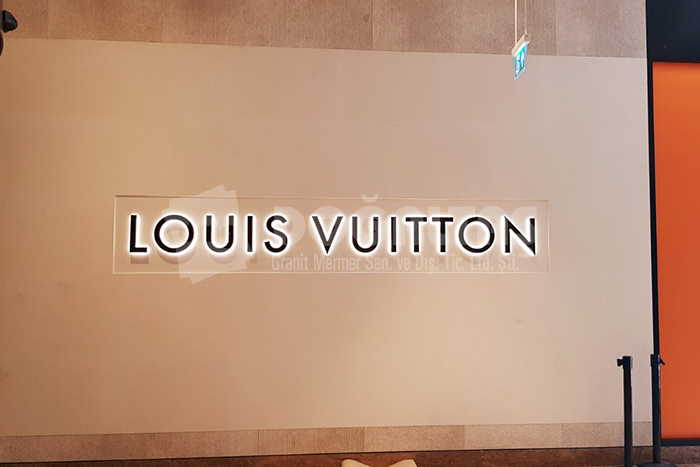Lois Vution - Emaar - İstanbul